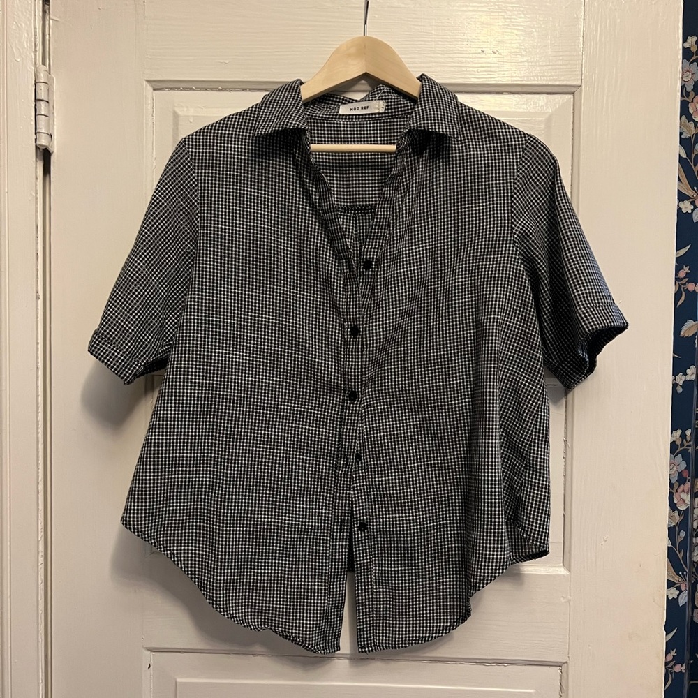 Checkered Button Up Top - Picture 4 of 5